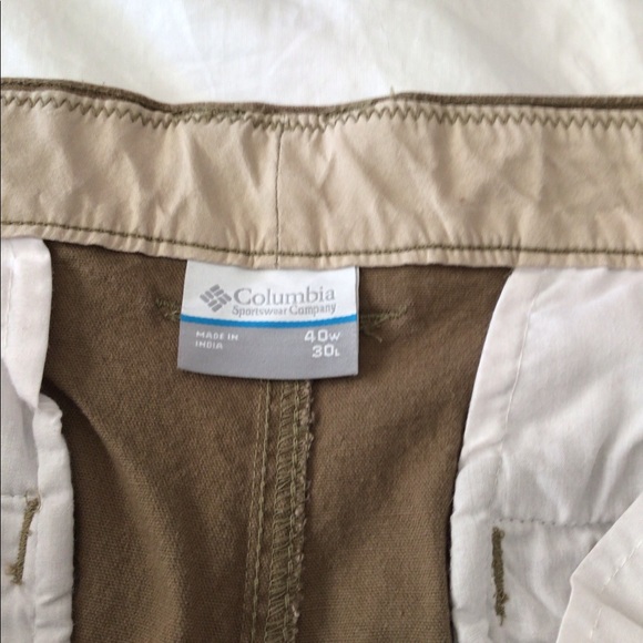 Columbia hiking pants - Picture 3 of 6